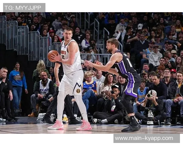 最后一投的决胜时刻莱纳德与扬尼斯的巅峰对决约基奇与小萨的精彩较量 最后一投的决胜时刻莱纳德与扬尼斯的巅峰对决约基奇与小萨的精彩较量