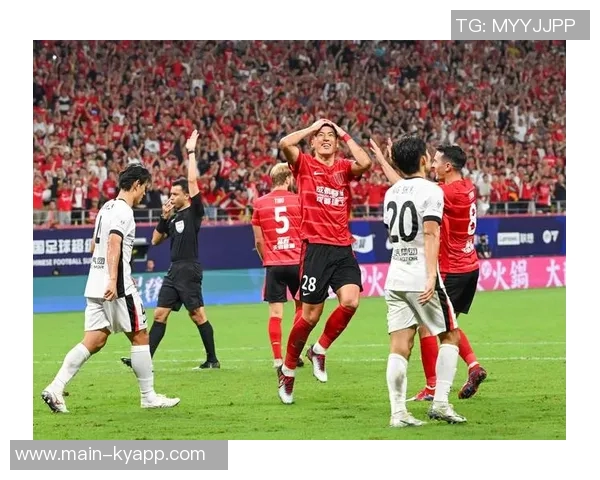 中超最佳阵容揭晓法比奥瓦科领衔蓉城海港球员表现突出