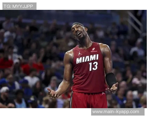 阿德巴约坚定信念不惧外界评价自信投篮能力展现个人风采 阿德巴约坚定信念不惧外界评价自信投篮能力展现个人风采