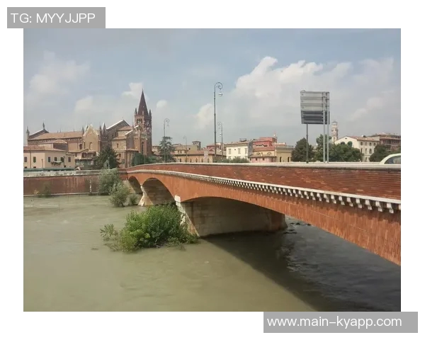 罗马关注维罗纳边锋吉奥瓦尼维罗纳则有意引进巴尔丹齐