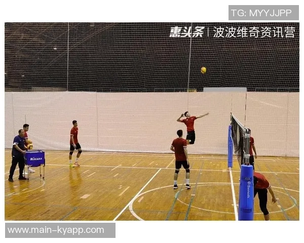 李璇寄语决赛小伙子们希望铭刻心中成为勇气源泉勇往直前