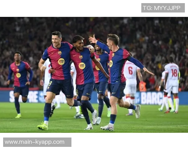 上赛季欧冠收入排行榜揭晓巴黎领跑巴萨紧随其后 上赛季欧冠收入排行榜揭晓巴黎领跑巴萨紧随其后